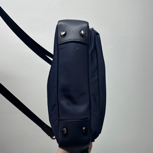 Tumi Voyageur Luanda Flight Bag Crossbody Adjustable Strap Nylon Purse Navy Blue - Picture 7 of 11